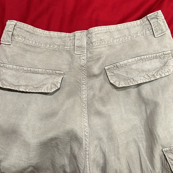 Zara Cargos - Picture 5 of 5